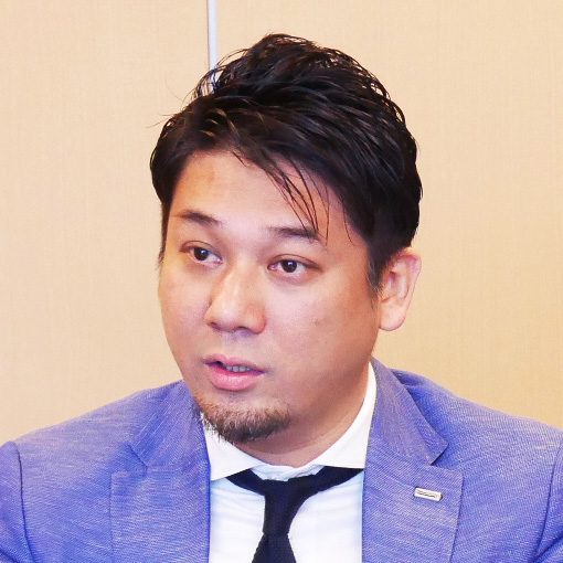 西舘 広高