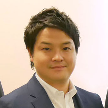 青木 亮